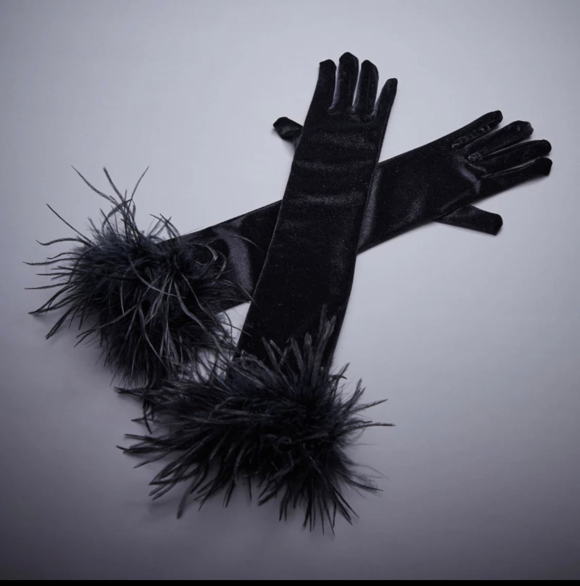 Pixy Stylish Feather Gloves